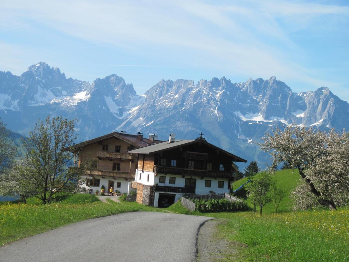 Hahnenkammblick Villa คิทซ์บือห์ ภายนอก รูปภาพ