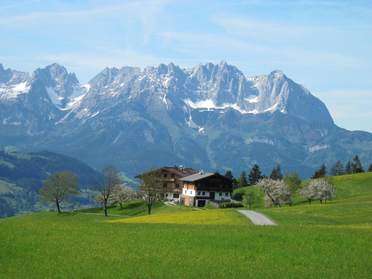Hahnenkammblick Villa คิทซ์บือห์ ภายนอก รูปภาพ