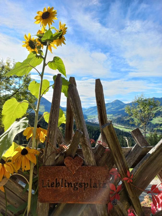 Hahnenkammblick Villa คิทซ์บือห์ ภายนอก รูปภาพ