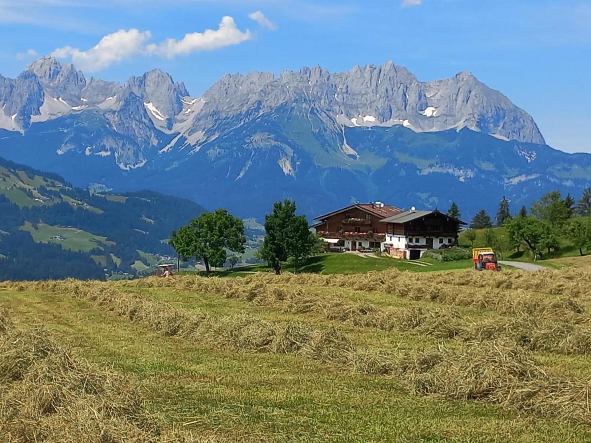 Hahnenkammblick Villa คิทซ์บือห์ ภายนอก รูปภาพ