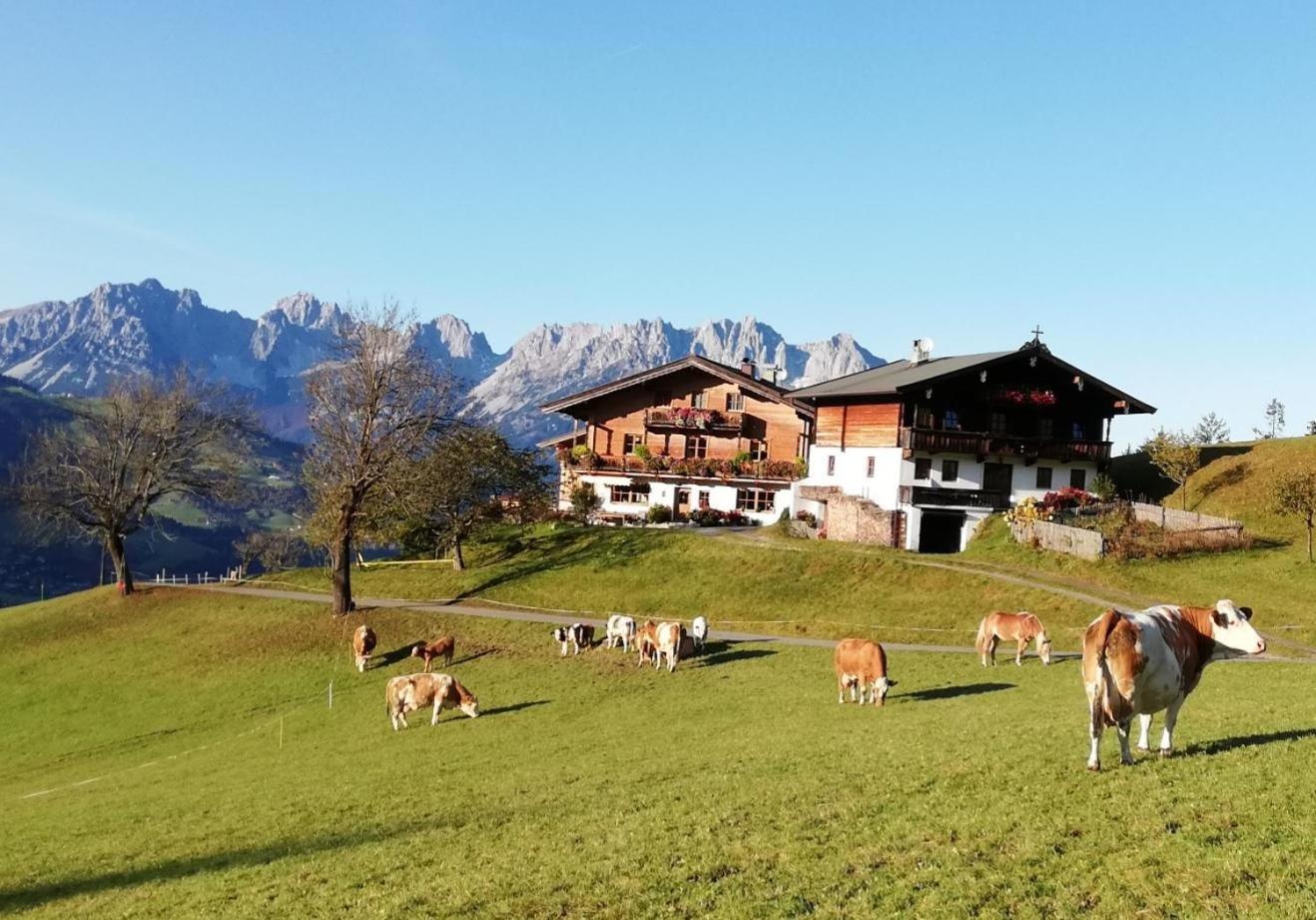 Hahnenkammblick Villa คิทซ์บือห์ ภายนอก รูปภาพ